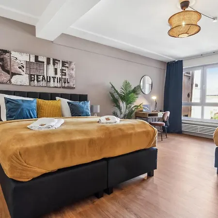 Maremar - Schlafen In Der Altstadt - Luxus Boxspring - Kueche *